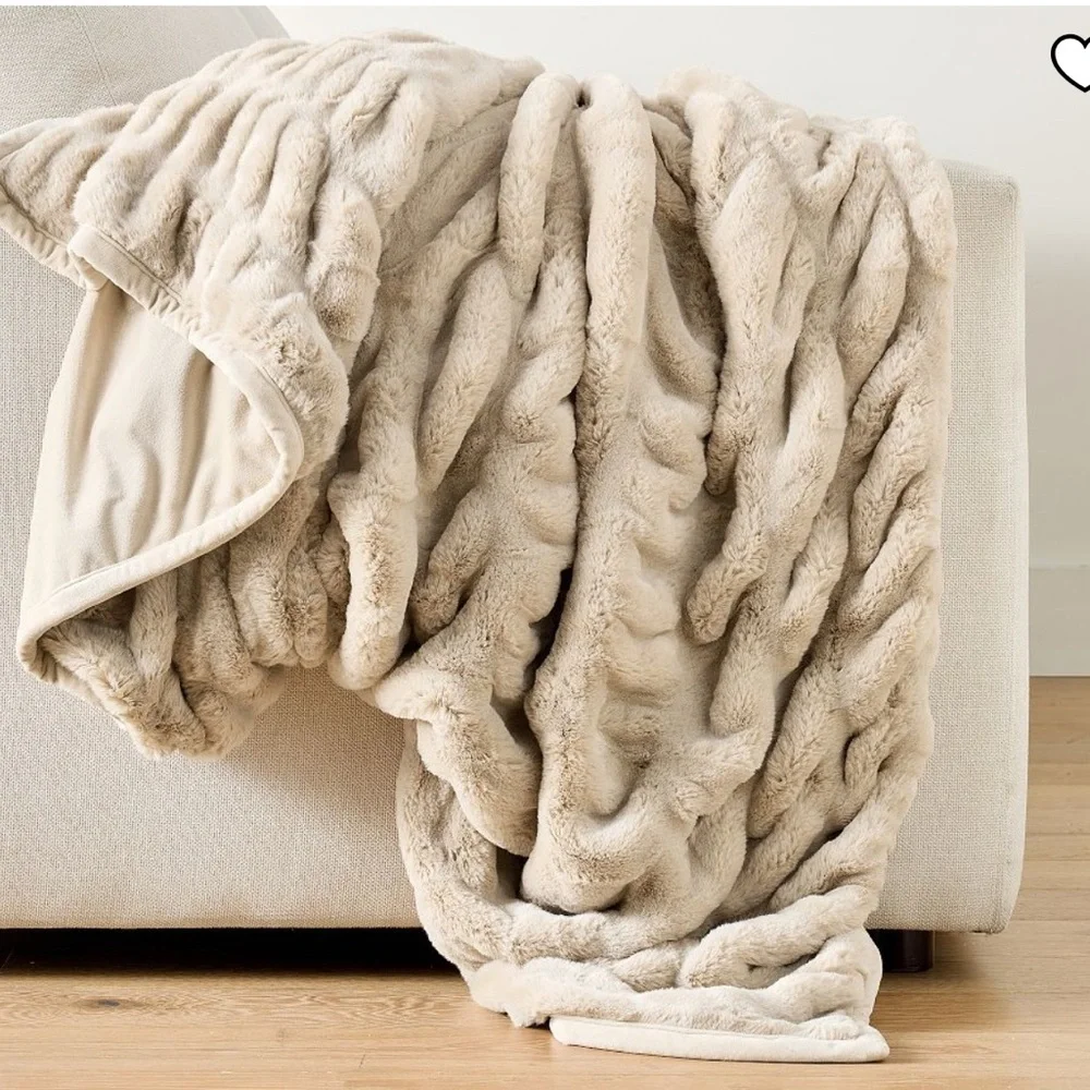 Pottery Barn Faux Fur Ruched Throw Champagne large